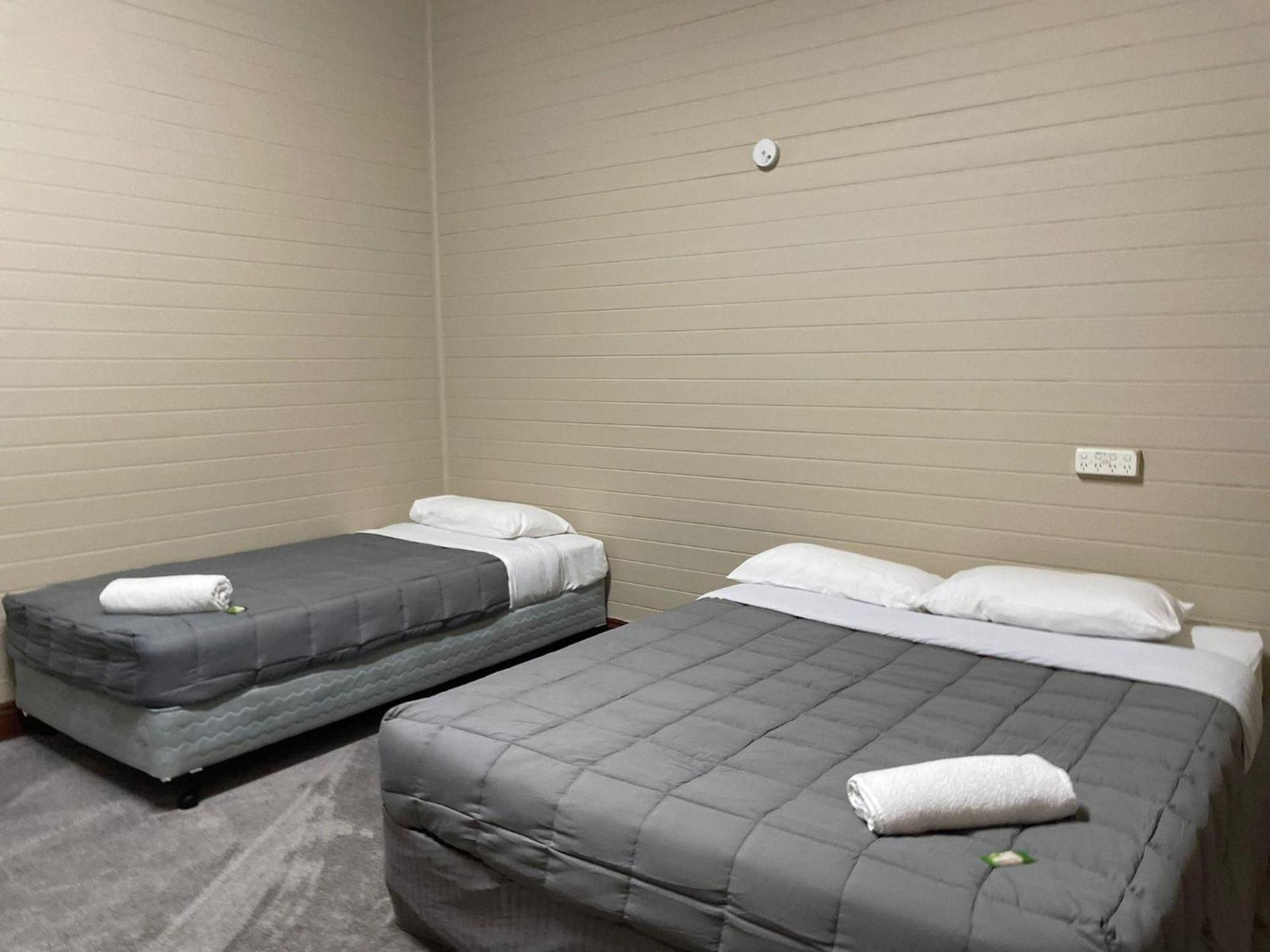 Club Hotel غلين اينيس المظهر الخارجي الصورة