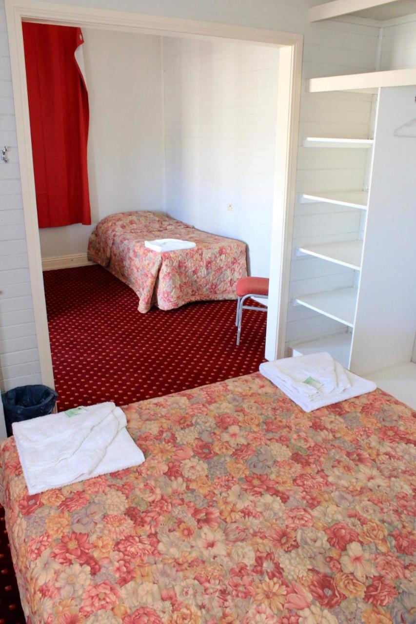 Club Hotel غلين اينيس المظهر الخارجي الصورة